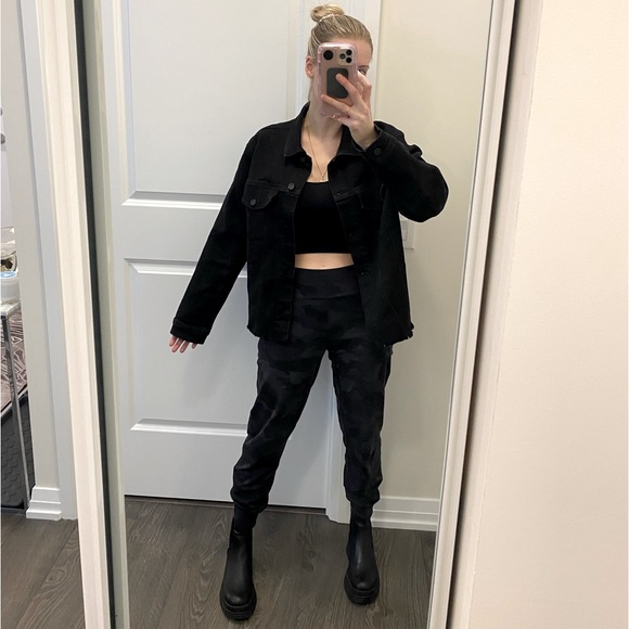 Black Jean jacket by SIMONS - Picture 1 of 8